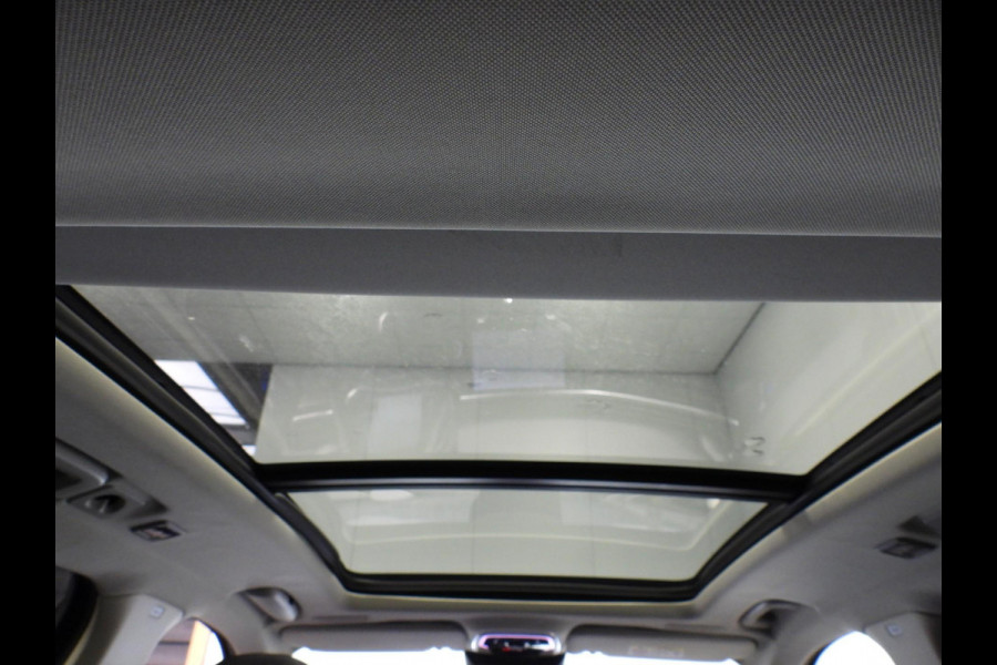 Lynk & Co 01 1.5 PHEV BlackLine TREKHAAK/360CAM/SCHUIFDAK/LED/20"LMV!