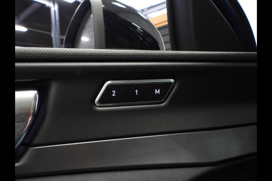 Lynk & Co 01 1.5 PHEV BlackLine TREKHAAK/360CAM/SCHUIFDAK/LED/20"LMV!