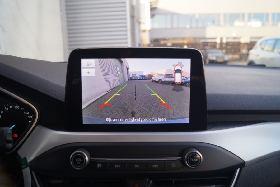 Ford Focus Wagon 1.0 EcoBoost Trend Edition Business -NAVI-CAM-