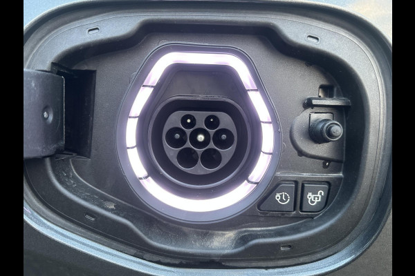 Ford Kuga 2.5 PHEV ST-Line X NIEUWE AUTO| FABRIEKSGARANTIE WINTERPACK | PANO | 360 CAMERA| ELEK. ACHTERKLEP| ACHTERBANK VERWARMD| STOEL + STUURVERWARMING| SUPER COMPLEET!