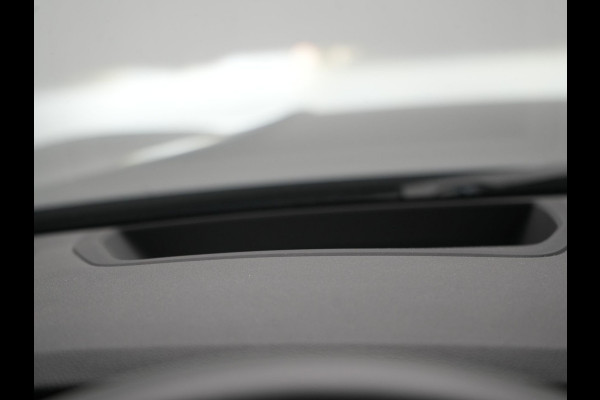 BMW 3 Serie Touring 330e xDrive Sportline Plug In Hybrid 293pk Dealer O.H. PHEV | Panodak | Head Up | Adaptive Cruise | Laser LED | Harman & Kardon | Lederen M-Sportstoelen Memory & Verwarmd | Sfeerverlichting | Virtual | Navigatie |