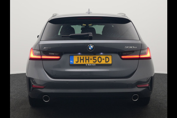 BMW 3 Serie Touring 330e xDrive Sportline Plug In Hybrid 293pk Dealer O.H. PHEV | Panodak | Head Up | Adaptive Cruise | Laser LED | Harman & Kardon | Lederen M-Sportstoelen Memory & Verwarmd | Sfeerverlichting | Virtual | Navigatie |