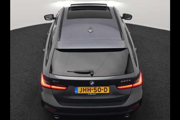 BMW 3 Serie Touring 330e xDrive Sportline Plug In Hybrid 293pk Dealer O.H. PHEV | Panodak | Head Up | Adaptive Cruise | Laser LED | Harman & Kardon | Lederen M-Sportstoelen Memory & Verwarmd | Sfeerverlichting | Virtual | Navigatie |