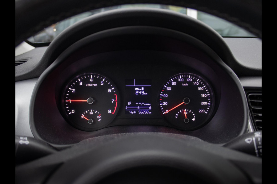 Kia Stonic 1.0 T-GDi DynamicLine | Trekhaak | Navigatie |