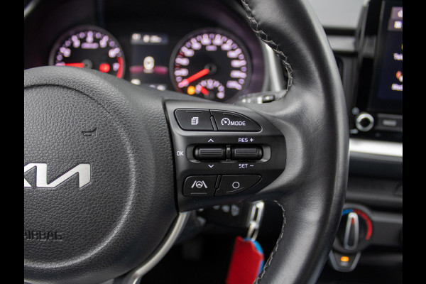 Kia Stonic 1.0 T-GDi MHEV DynamicLine | Navigatie | Achteruitrijcamera |