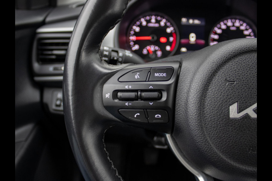 Kia Stonic 1.0 T-GDi MHEV DynamicLine | Navigatie | Achteruitrijcamera |