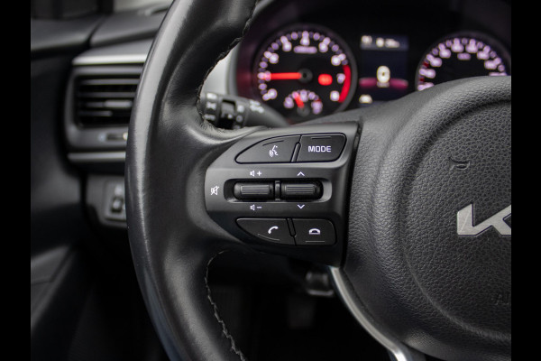 Kia Stonic 1.0 T-GDi MHEV DynamicLine | Navigatie | Achteruitrijcamera |