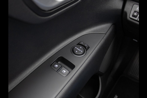 Kia Stonic 1.0 T-GDi MHEV DynamicLine | Navigatie | Achteruitrijcamera |