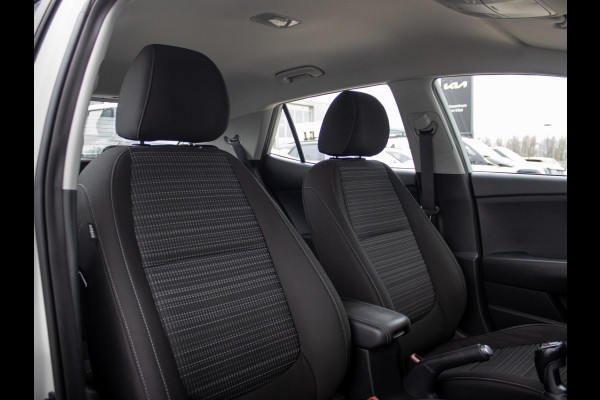 Kia Stonic 1.0 T-GDi MHEV DynamicLine | Navigatie | Achteruitrijcamera |