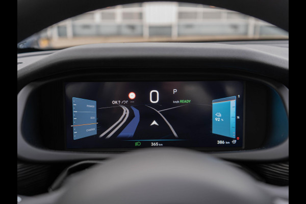 Jeep Avenger Longitude Business Pack 54 kWh SOH 96,4% | WINTER PACK | CARPLAY | E.C.C.