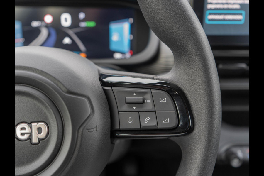 Jeep Avenger Longitude Business Pack 54 kWh SOH 96,4% | WINTER PACK | CARPLAY | E.C.C.