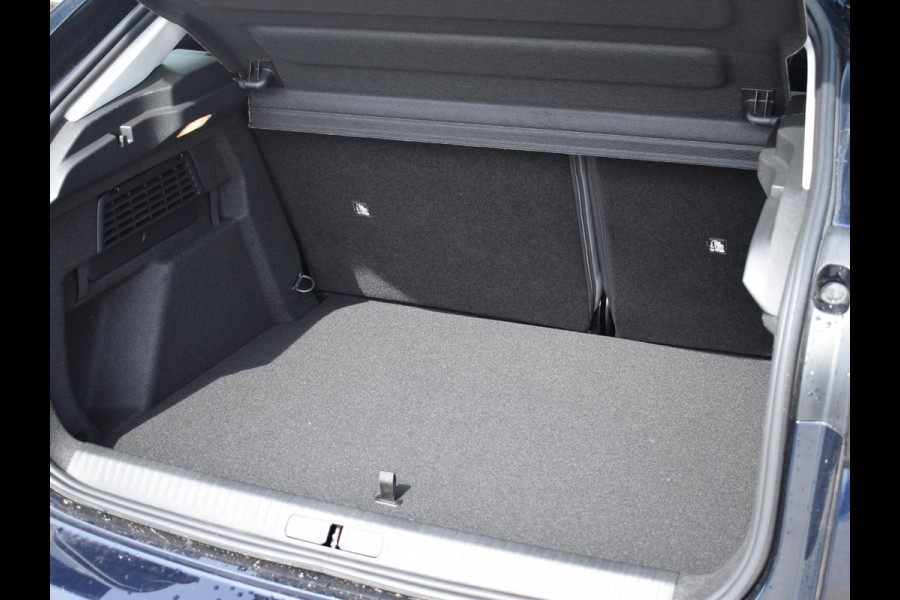Citroën Ë-C4 Business 156pk Extended range 54 kWh SOH 99% | STOELVERWARMING | STUURWIELVERWARMING | ECC | CAMERA |
