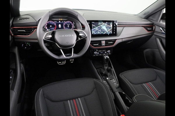 Škoda Kamiq Monte Carlo 1.0 TSI 115 pk 7 versn. DSG | Navigatie Pakket | Travel Assist Plus | Wegklapbare trekhaak | Winter Pakket | Charging | 18 inch lichtmetalen velgen