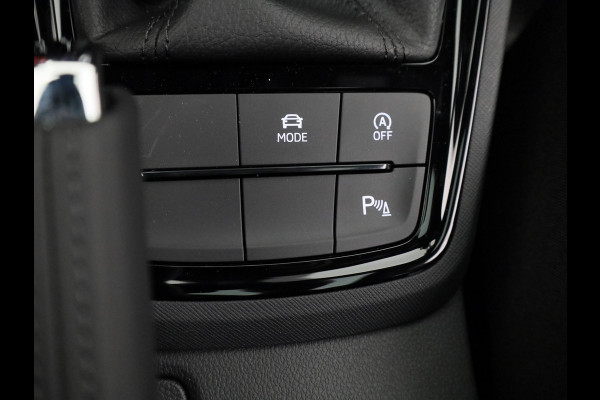 Škoda Kamiq Monte Carlo 1.0 TSI 115 pk 7 versn. DSG | Navigatie Pakket | Travel Assist Plus | Wegklapbare trekhaak | Winter Pakket | Charging | 18 inch lichtmetalen velgen