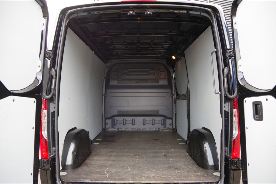 Mercedes-Benz Sprinter 314 2.2 CDI L2H1 AUT, 3-ZITS, LED, ADAPT. CRUISE, TREKHAAK, CAMERA, CLIMA, PARKEERSENSOREN