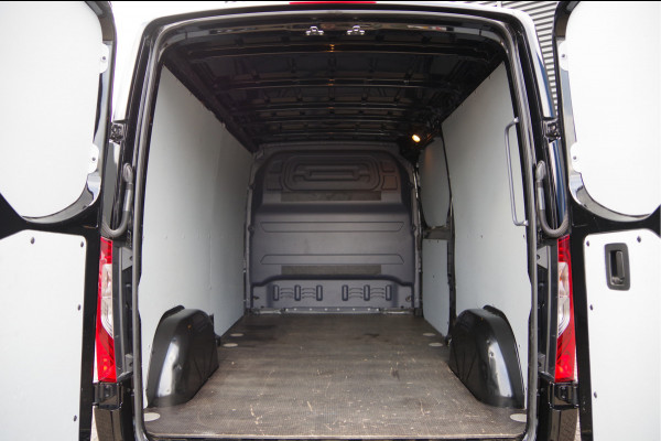 Mercedes-Benz Sprinter 314 2.2 CDI L2H1 AUT, 3-ZITS, LED, ADAPT. CRUISE, TREKHAAK, CAMERA, CLIMA, PARKEERSENSOREN