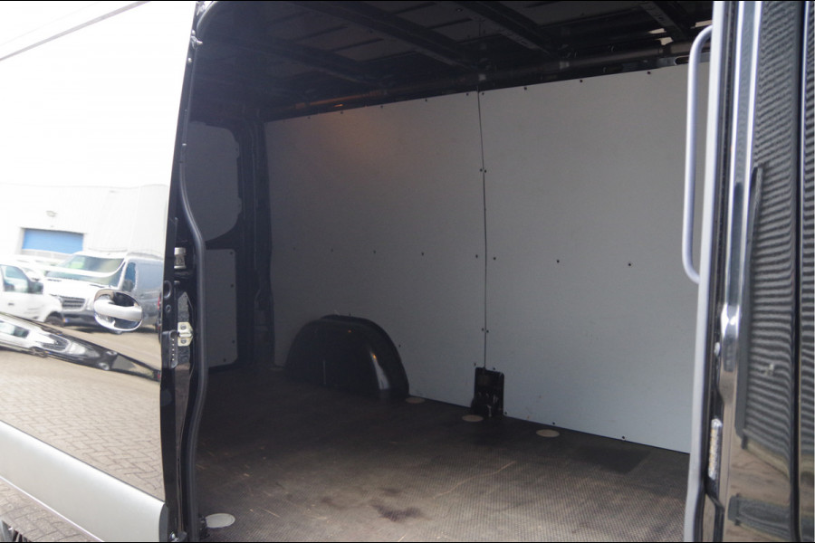 Mercedes-Benz Sprinter 314 2.2 CDI L2H1 AUT, 3-ZITS, LED, ADAPT. CRUISE, TREKHAAK, CAMERA, CLIMA, PARKEERSENSOREN