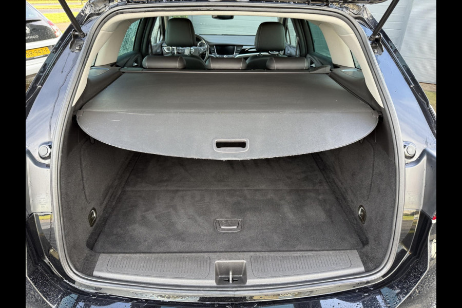 Opel Astra Sports Tourer 1.4 Innovation Navi,Camera,150pk,Rijstrooksensor,Stoelverw.Stuurverw.Clima,Cruise,Halfleder,Lm velgen,Pdc,V+A,Lm velgen,6 Bak,Apk tot 10-2026