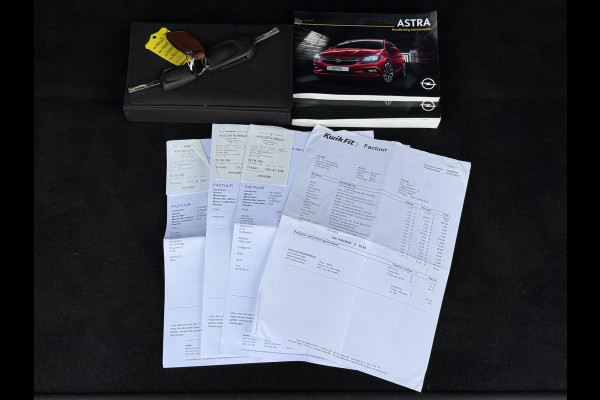 Opel Astra Sports Tourer 1.4 Innovation Navi,Camera,150pk,Rijstrooksensor,Stoelverw.Stuurverw.Clima,Cruise,Halfleder,Lm velgen,Pdc,V+A,Lm velgen,6 Bak,Apk tot 10-2026