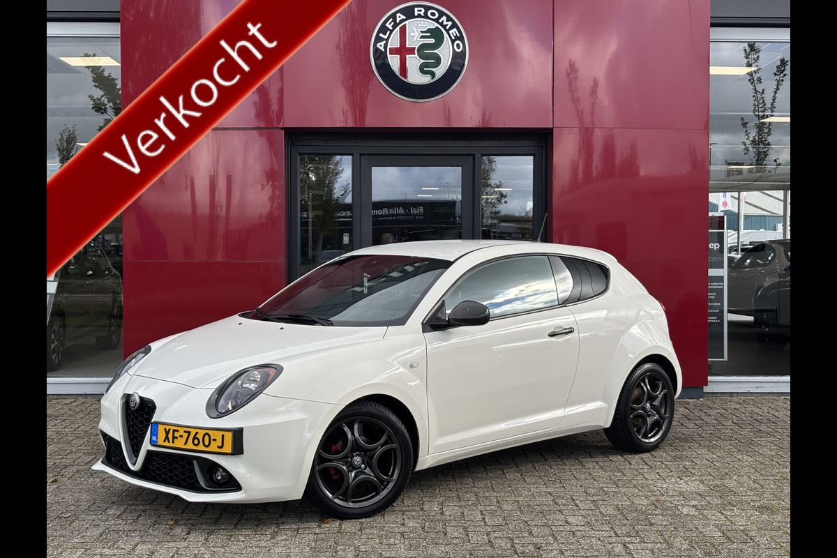Alfa Romeo MiTo TwinAir 105PK | 17" velgen | Carbon aankleding | parkeersensoren achter