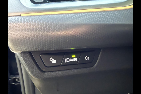 BMW X1 xDrive25e M SPORT | PANORAMA | DRIVING ASS PLUS | CAMERA | ELEKTR. STOELEN MEMORY | STOELVERWARMING |