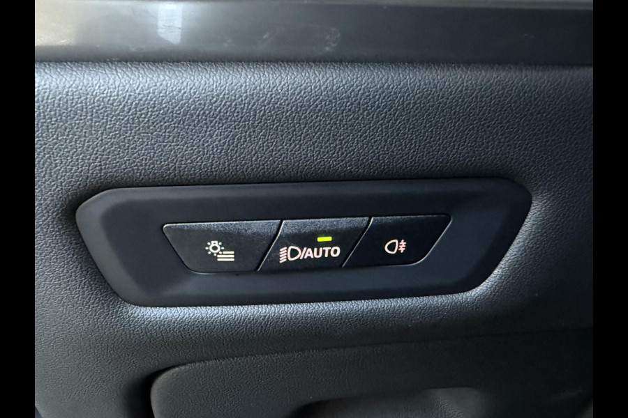 BMW X5 xDrive50e M SPORT PRO | PANORAMA | HARMAN KARDON | TREKHAAK | M STOELEN | ICONIC GLOW |