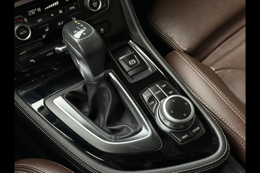 BMW 2 Serie Active Tourer 225xe iPerformance High Executive | LUXURY LINE | PANORAMA | LEDER | CAMERA | SPORTSTOELEN |