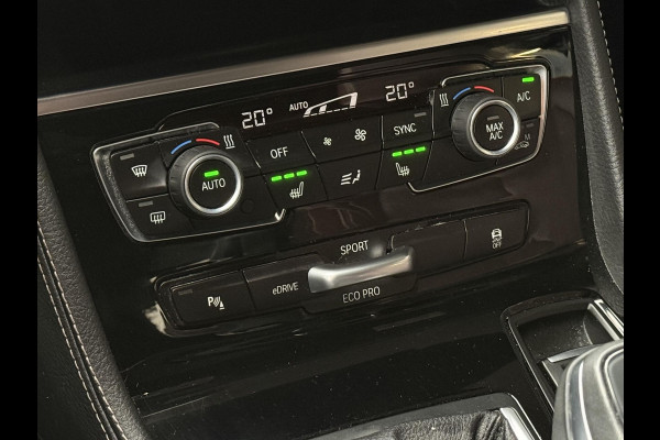 BMW 2 Serie Active Tourer 225xe iPerformance High Executive | LUXURY LINE | PANORAMA | LEDER | CAMERA | SPORTSTOELEN |
