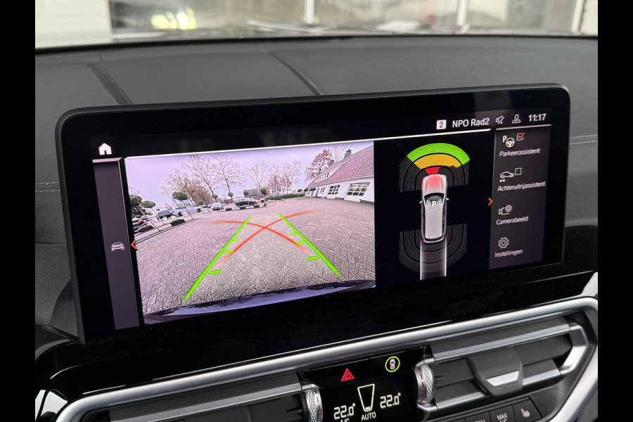 BMW iX3 LCI Executive 80 kWh | PANORAMA | M SPORT PAKKET | DRIVING ASS. PROFF. |