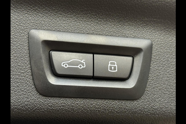 BMW X1 xDrive30e X LINE | DRIVING PROFF. | SPORTSTOELEN | LEDER | TREKHAAK | ELEKTR. STOELEN |