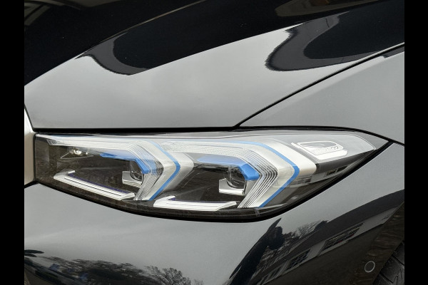 BMW 3 Serie Touring 330e M SPORT LCI | DRIVING PROFF. | TREKHAAK | CAMERA | LEDER |