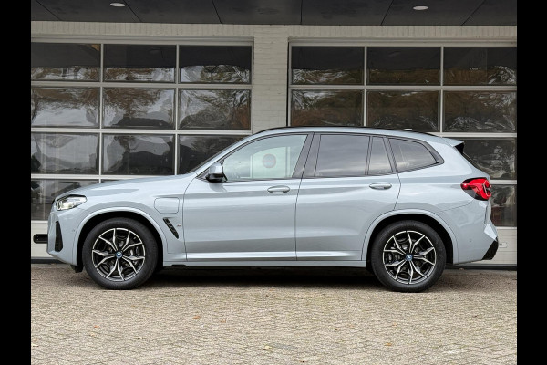 BMW X3 xDrive30e M SPORT | LEDER | CAMERA | KEYLESS ENTRY | BMW LIVE COCKPIT PROFF. |