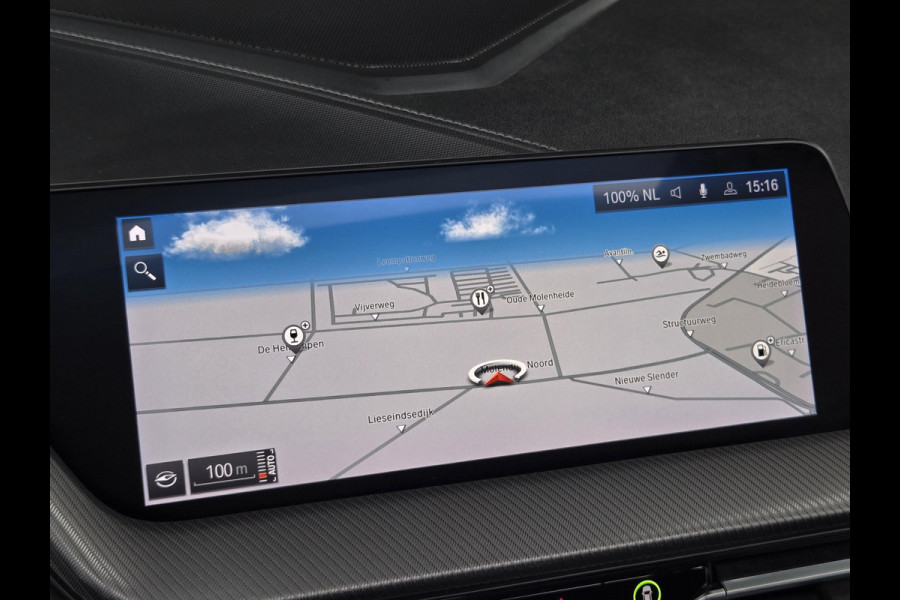 BMW 1-serie 118i High M SPORT | PANORAMA | CAMERA | LEDER | SPORTSTOELEN | 18 INCH LM VELGEN | TREKHAAK |