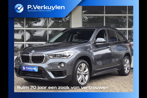 BMW X1 sDrive20i SPORTLINE | HARMAN KARDON | SPORTSTOELEN | TREKHAAK | STOELVERWARMING |