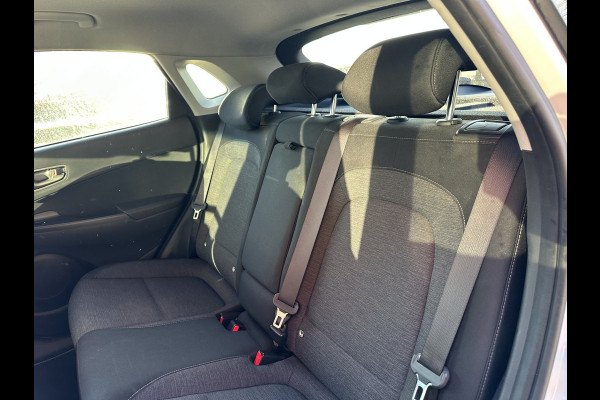 Hyundai Kona EV Comfort 64 kWh | SOH: 95,6% | 3 Fase | Warmtepomp | Navi | Adaptive CC | Climate | occasion
