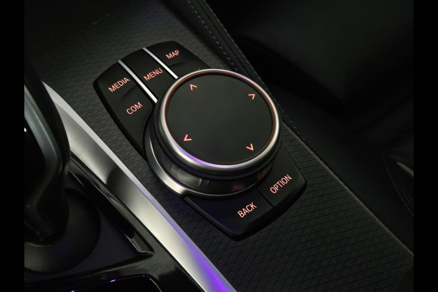 BMW 5 Serie Touring 530i xDrive M SPORT | PANORAMA | 360 CAMERA | KEYLESS | LASER | COMFORTSEATS | ADAPTIVE ONDERSTEL |