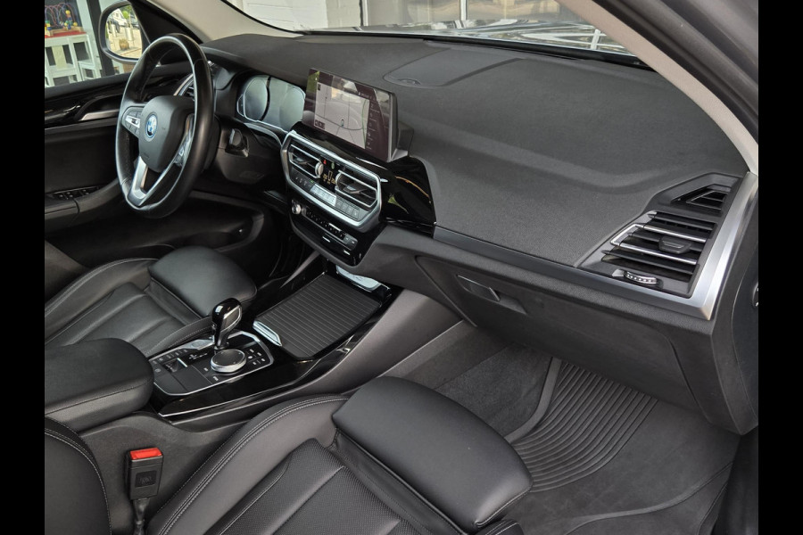 BMW X3 xDrive30e LCI | SPORTSTOELEN | LEDER | TREKHAAK | LIVE COCKPIT PLUS |