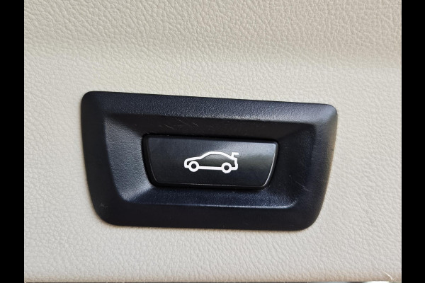 BMW X3 xDrive30e LCI | SPORTSTOELEN | LEDER | TREKHAAK | LIVE COCKPIT PLUS |