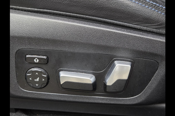 BMW X3 xDrive20i M SPORT | M SPORTSTOELEN | MEMORY STOELEN | PANORMA | TREKHAAK | CAMERA |