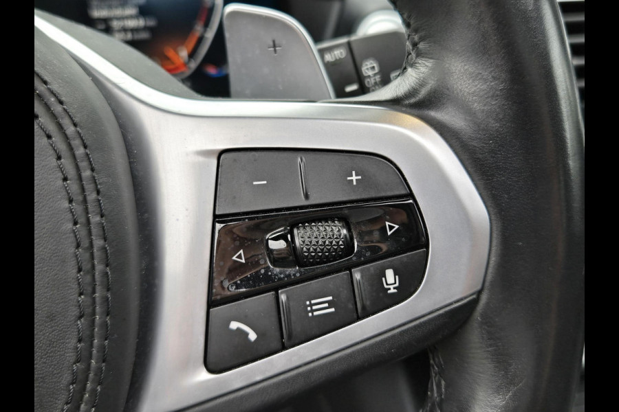 BMW X3 xDrive20i M SPORT | M SPORTSTOELEN | MEMORY STOELEN | PANORMA | TREKHAAK | CAMERA |