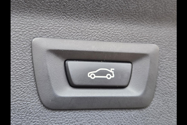 BMW X3 xDrive20i M SPORT | M SPORTSTOELEN | MEMORY STOELEN | PANORMA | TREKHAAK | CAMERA |