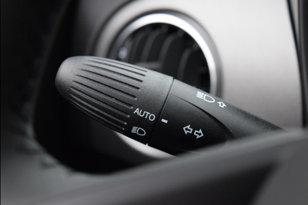 Fiat 500 1.0 Hybrid Sport Schuif/Kantel | Clima | 16" | PDC