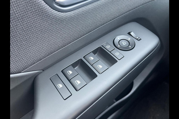 Hyundai Kona 1.6 GDI HEV Premium Sky