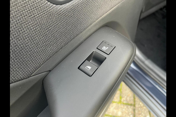 Hyundai Kona 1.6 GDI HEV Premium Sky