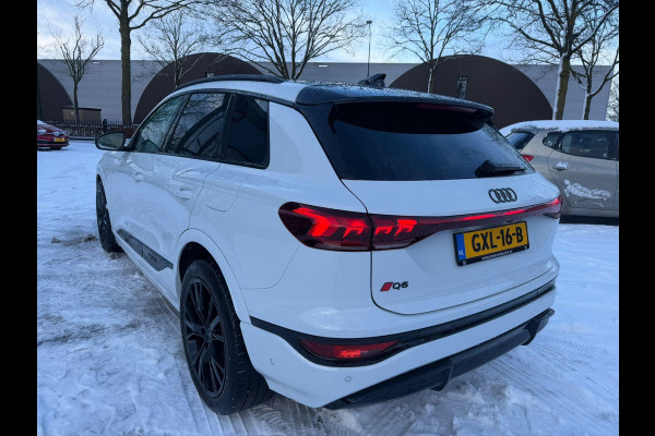 Audi Q6 e-tron Advanced edition 100 kWh FABRIEKSGARANTIE| BANG & OLUFSEN| SFEERVERLICHTING| HEAD-UP| STUURVERWARMING| ACHTERBANK VERWARMD| ELEK. TREKHAAK