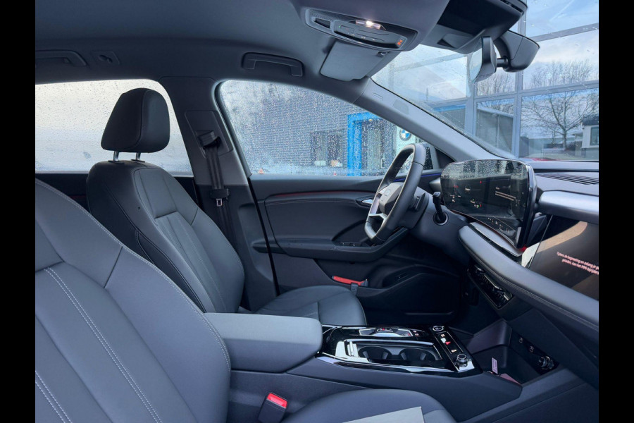 Audi Q6 e-tron Advanced edition 100 kWh FABRIEKSGARANTIE| BANG & OLUFSEN| SFEERVERLICHTING| HEAD-UP| STUURVERWARMING| ACHTERBANK VERWARMD| ELEK. TREKHAAK