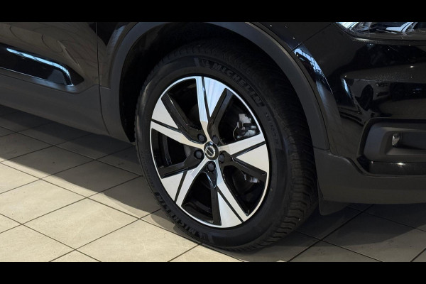 Volvo XC40 Recharge P8 AWD R-Design 408pk + MEMORY / CAMERA / STOEL+STUURVERWARMING