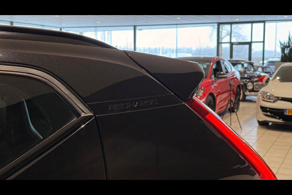 Volvo XC40 Recharge P8 AWD R-Design 408pk + MEMORY / CAMERA / STOEL+STUURVERWARMING