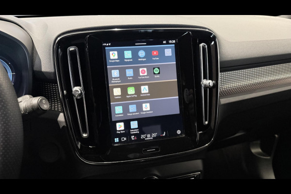 Volvo XC40 Recharge P8 AWD R-Design 408pk + MEMORY / CAMERA / STOEL+STUURVERWARMING