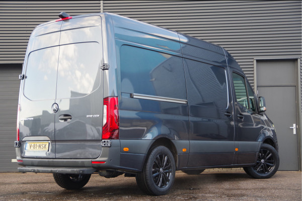 Mercedes-Benz Sprinter 319 3.0 CDI V6 L2H2 AUT. LED, LUCHTVERING, 360 CAMERA, STOELVERWARMING, CRUISE, CLIMA, PARKEERSENSOREN